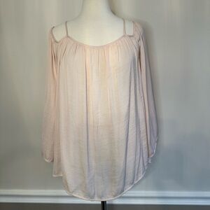 Vince Camuto cold shoulder blouse, Size M